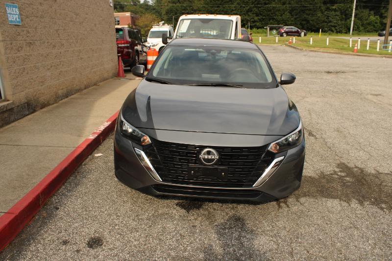 Nissan Sentra S CVT 2024