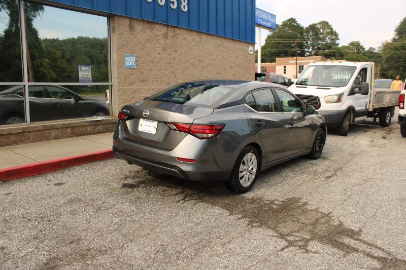 Nissan Sentra S CVT 2024