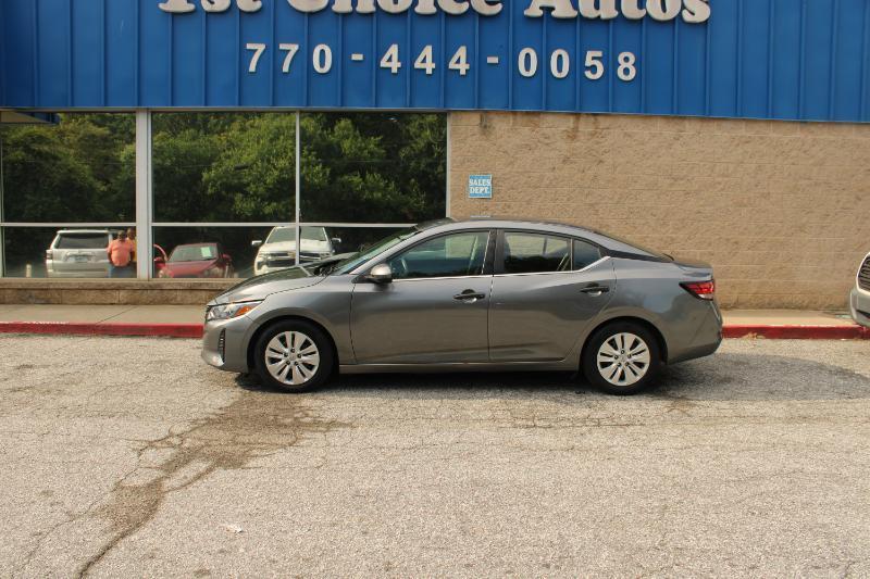 Nissan Sentra S CVT 2024