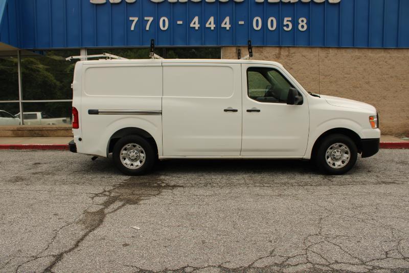Nissan NV Cargo NV2500 HD Standard Roof V6 SV 2019