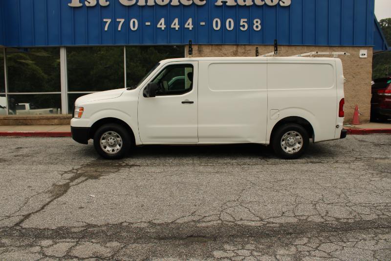 Nissan NV Cargo NV2500 HD Standard Roof V6 SV 2019