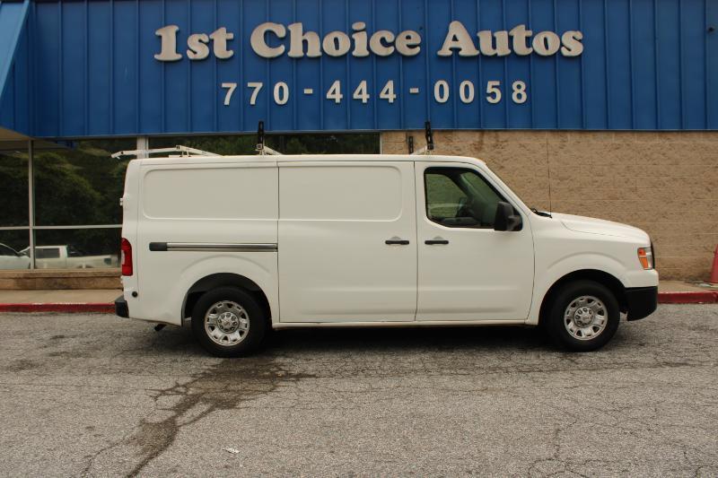 Nissan NV Cargo NV2500 HD Standard Roof V6 SV 2019