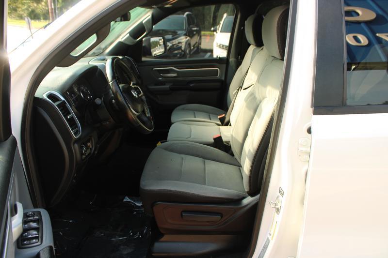 RAM 1500 Big Horn 4x2 Crew Cab 5'7" Box 2021