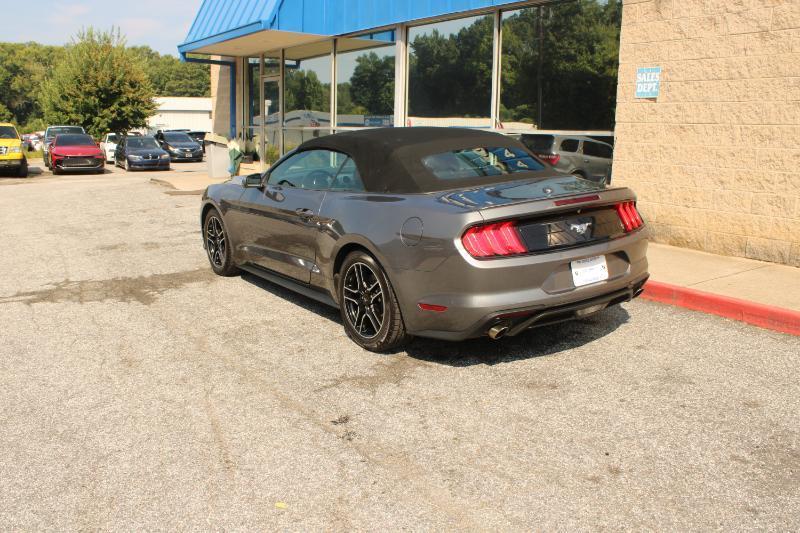 Ford Mustang EcoBoost Convertible 2022