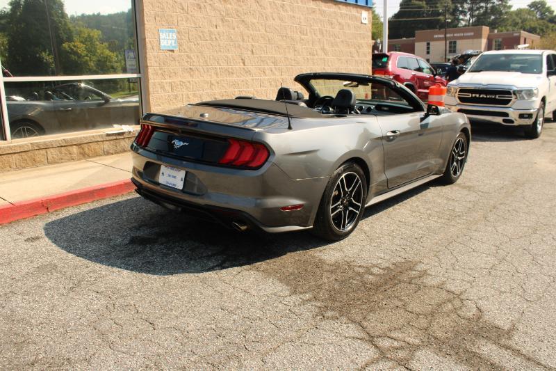 Ford Mustang EcoBoost Convertible 2022