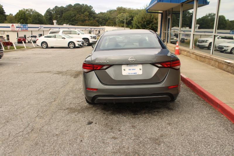Nissan Sentra S CVT 2024