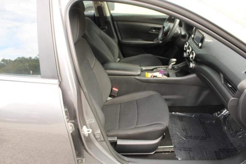 Nissan Sentra S CVT 2024