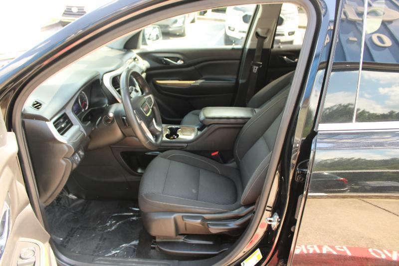 GMC Acadia FWD 4dr SLE 2021