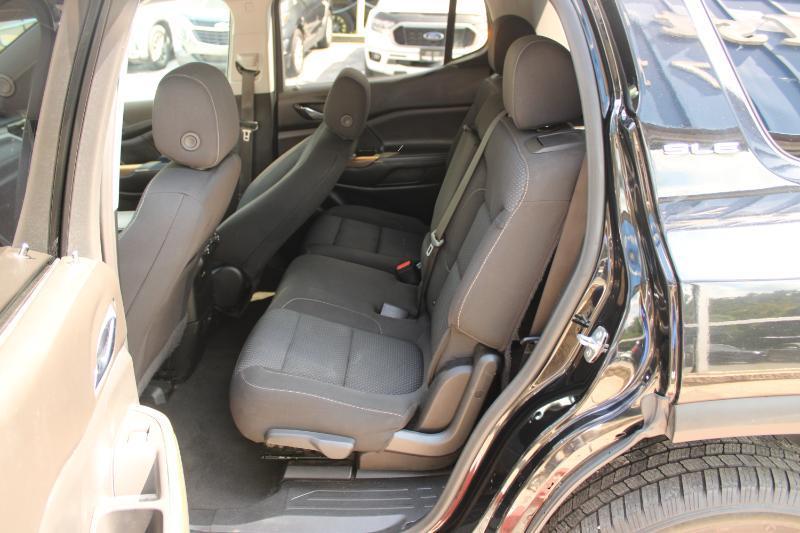 GMC Acadia FWD 4dr SLE 2021