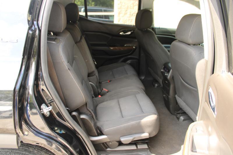 GMC Acadia FWD 4dr SLE 2021