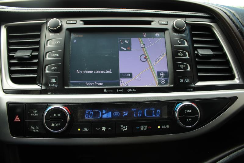 Toyota Highlander FWD 4dr V6 Limited (Natl) 2016