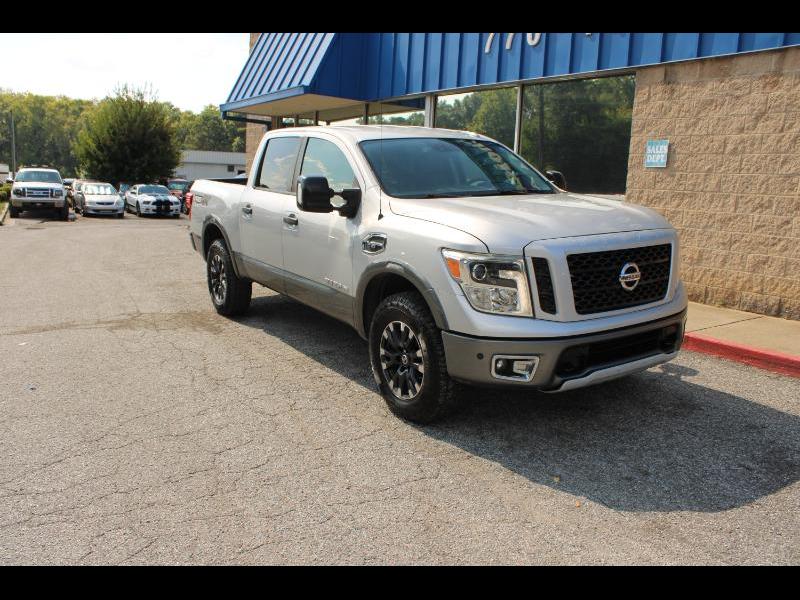 Nissan Titan 4x4 Crew Cab PRO-4X 2017