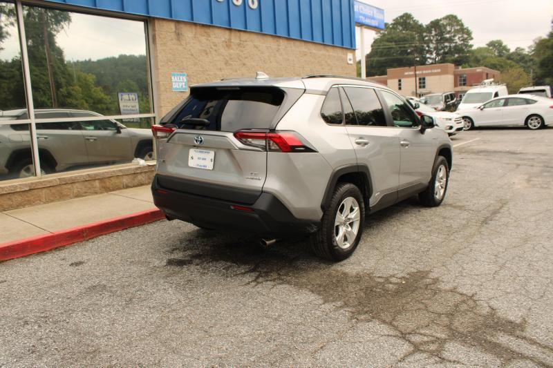Toyota RAV4 Hybrid LE AWD (Natl) 2021