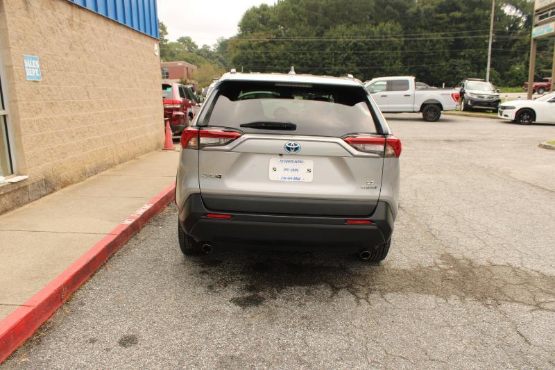 Toyota RAV4 Hybrid LE AWD (Natl) 2021