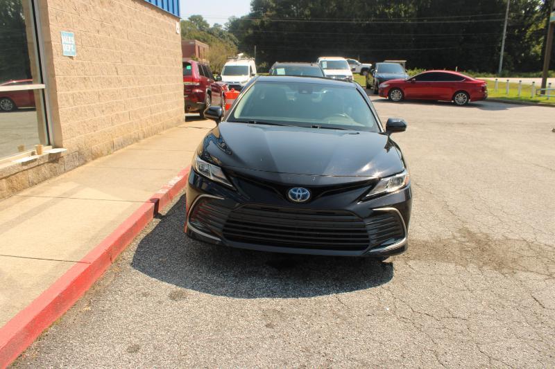 Toyota Camry Hybrid LE CVT (Natl) 2022