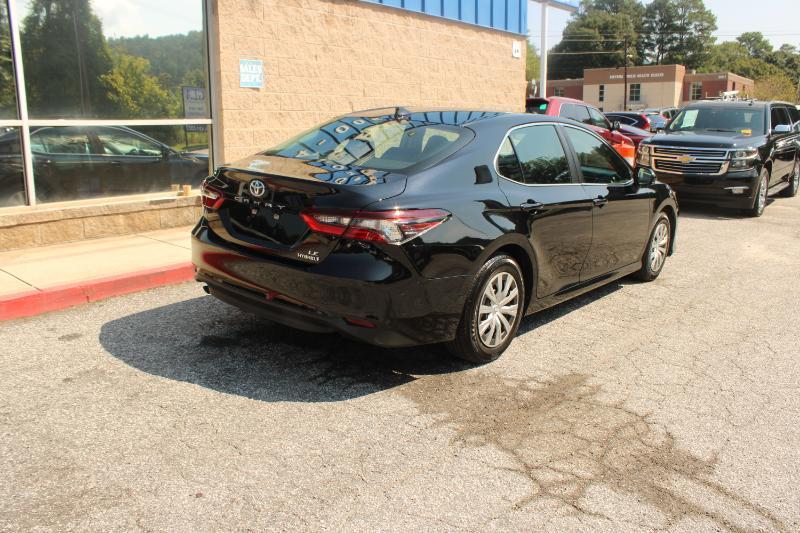 Toyota Camry Hybrid LE CVT (Natl) 2022