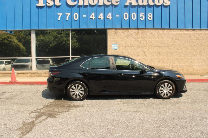 Toyota Camry Hybrid LE CVT (Natl) 2022