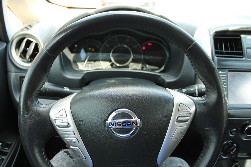 Nissan Versa Note SV CVT 2019