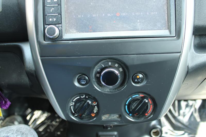 Nissan Versa Note SV CVT 2019