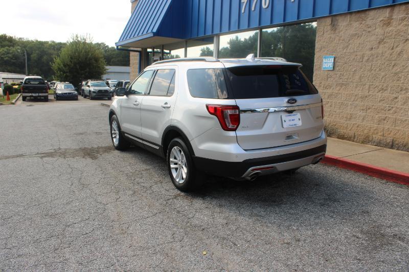 Ford Explorer FWD 4dr XLT 2016