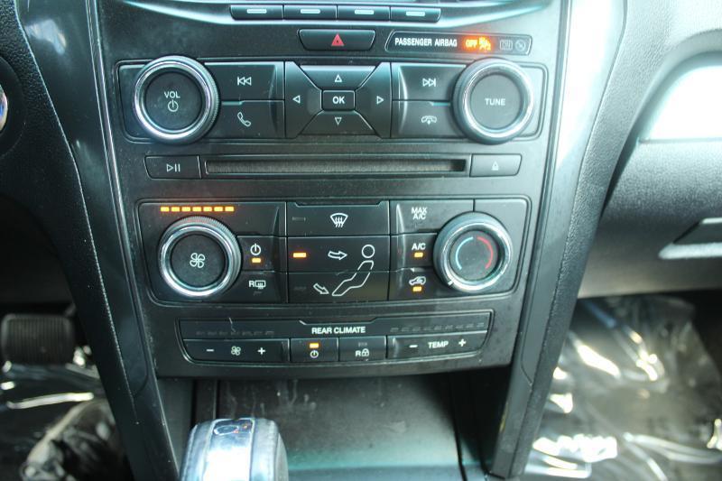 Ford Explorer FWD 4dr XLT 2016