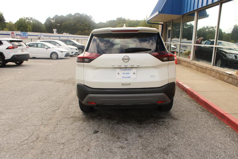 Nissan Rogue FWD SV *Ltd Avail* 2023