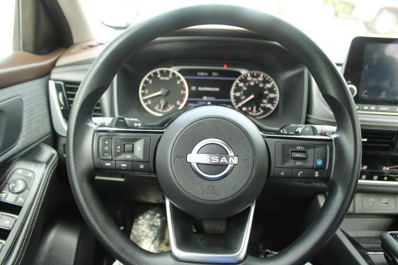 Nissan Rogue FWD SV *Ltd Avail* 2023
