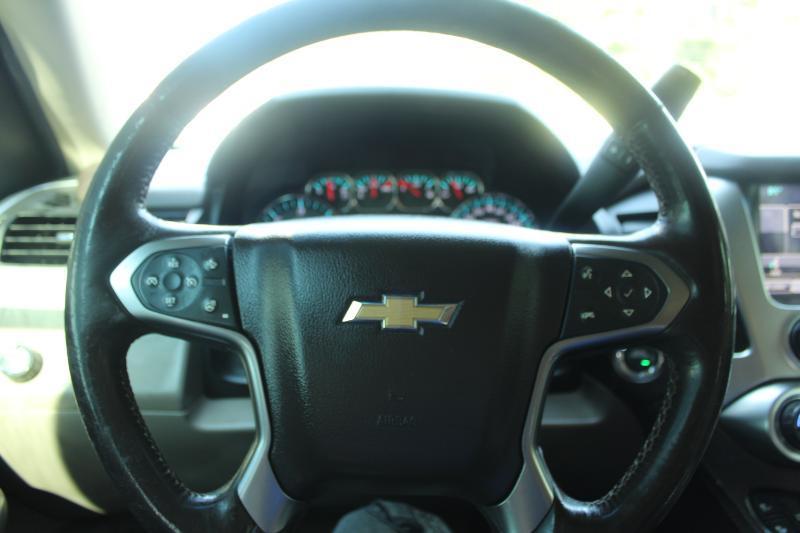 Chevrolet Suburban 2WD 4dr LTZ 2015