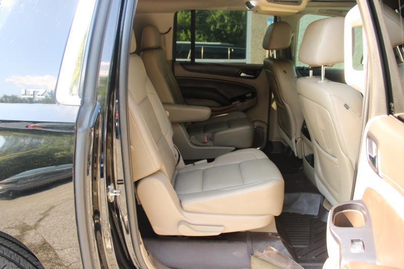 Chevrolet Suburban 2WD 4dr LTZ 2015