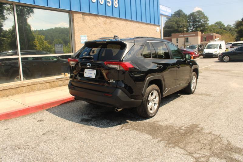 Toyota RAV4 Hybrid LE AWD (Natl) 2021