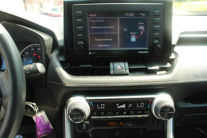 Toyota RAV4 Hybrid LE AWD (Natl) 2021