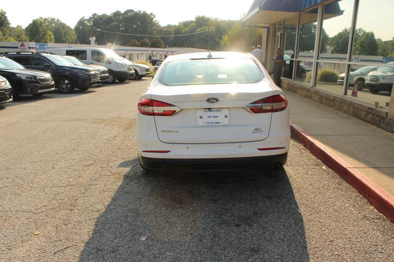 Ford Fusion SE FWD 2020