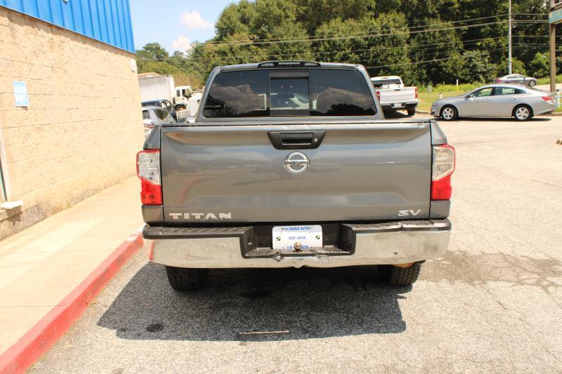 Nissan Titan 4x2 Crew Cab SV 2017