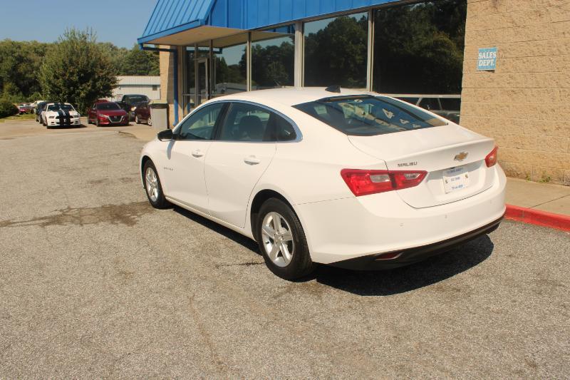 Chevrolet Malibu 4dr Sdn LS w/1FL 2024