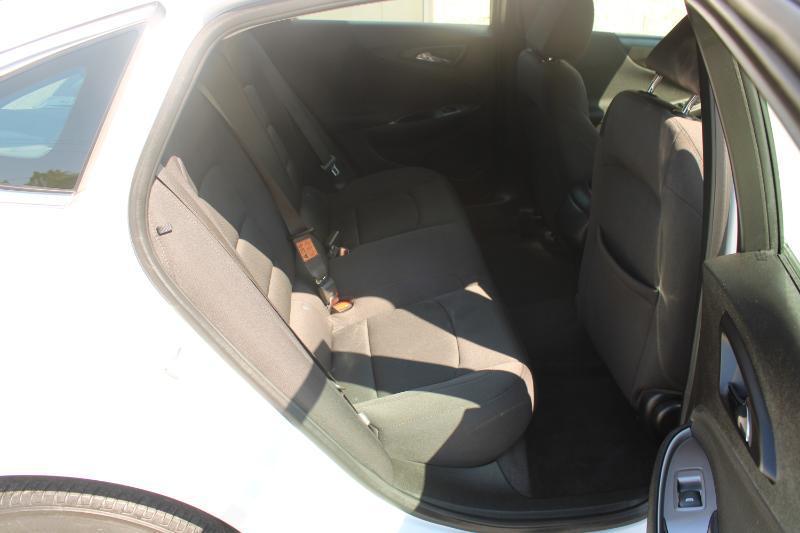 Chevrolet Malibu 4dr Sdn LS w/1FL 2024