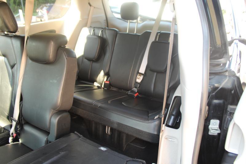 Chrysler Pacifica Touring L FWD 2022