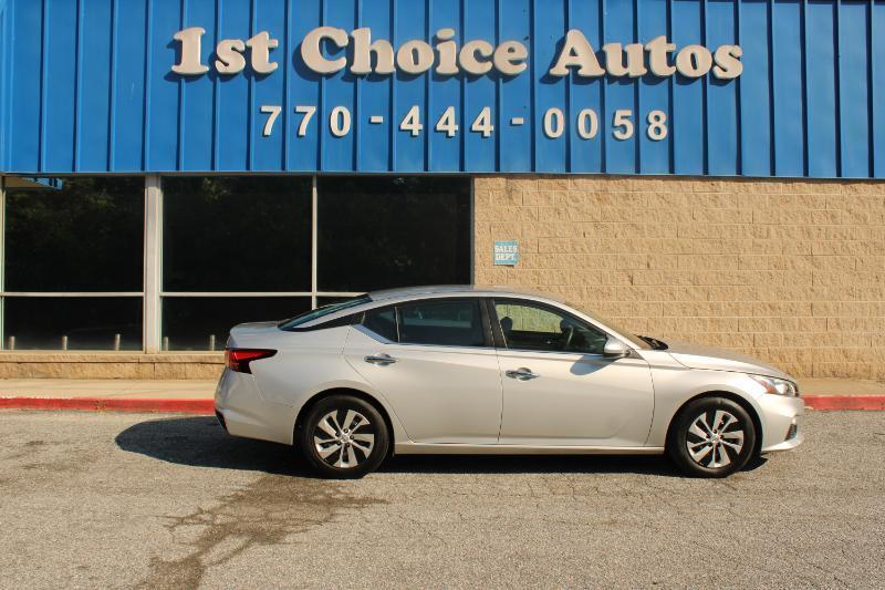 Nissan Altima 2.5 S Sedan 2021