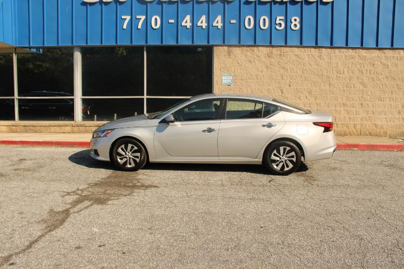 Nissan Altima 2.5 S Sedan 2021