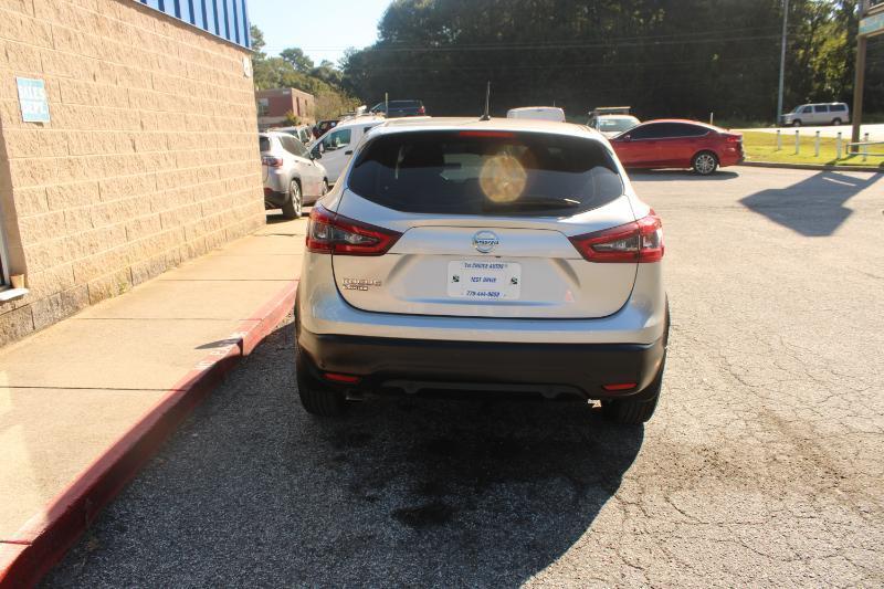 Nissan Rogue Sport FWD S 2021