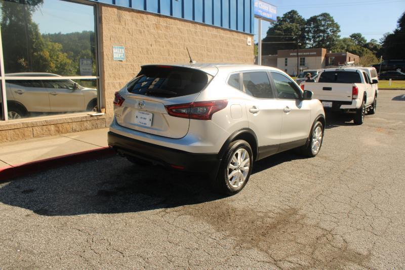 Nissan Rogue Sport FWD S 2021