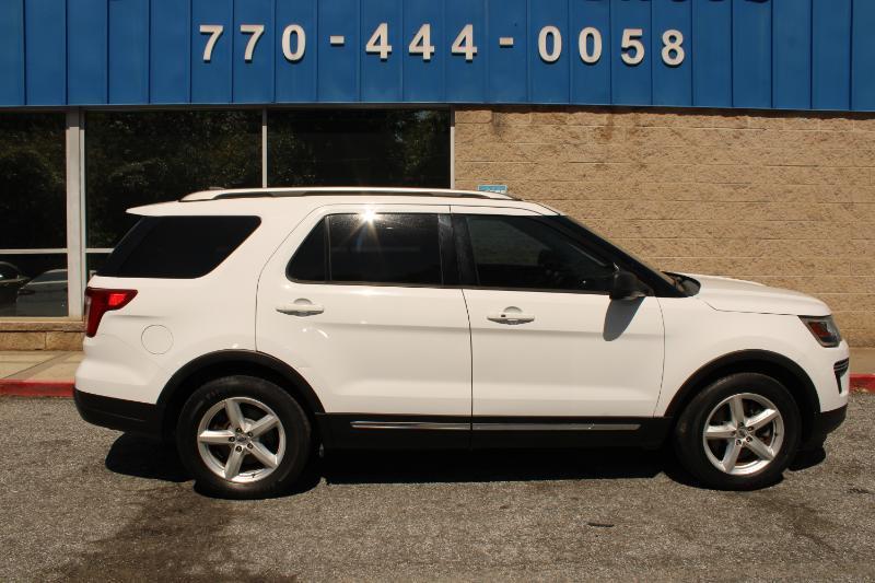Ford Explorer XLT FWD 2018