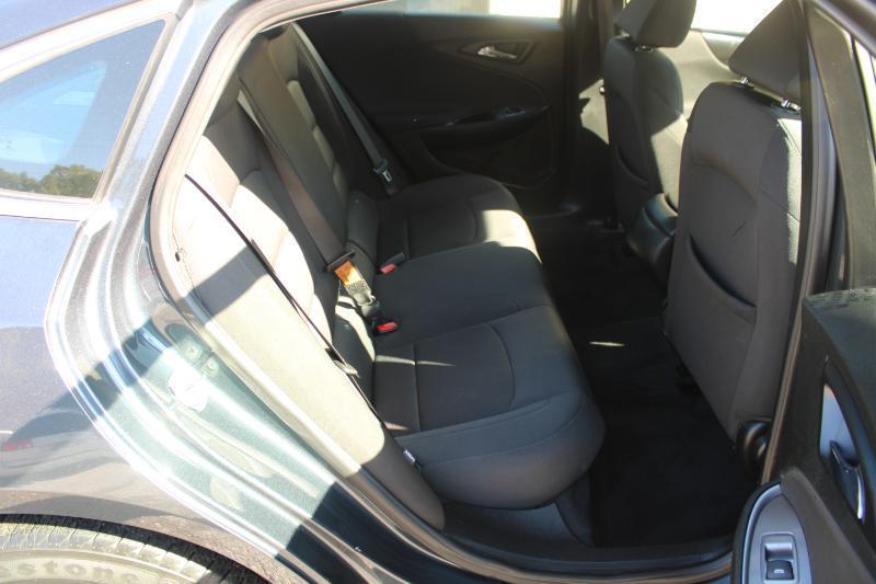 Chevrolet Malibu 4dr Sdn LS w/1FL 2021