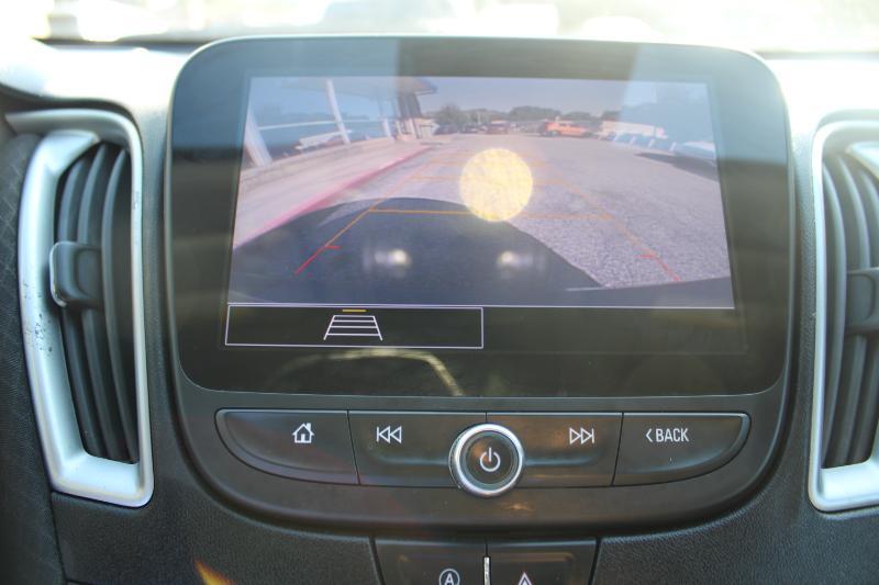 Chevrolet Malibu 4dr Sdn LS w/1FL 2021