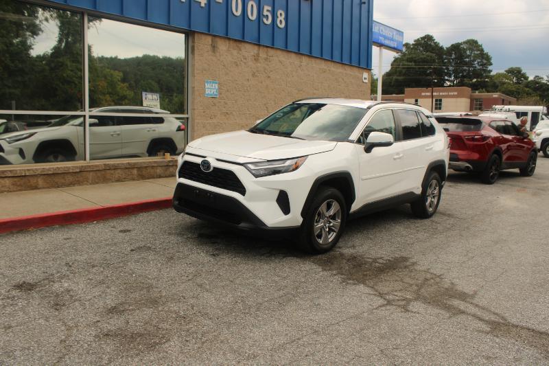 Toyota RAV4 Hybrid LE AWD (Natl) 2024