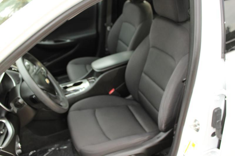 Chevrolet Malibu 4dr Sdn LS w/1FL 2023