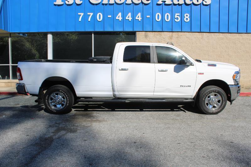 RAM 2500 Big Horn 4x4 Crew Cab 8' Box 2019