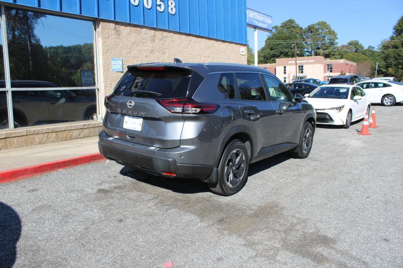 Nissan Rogue FWD SV 2025