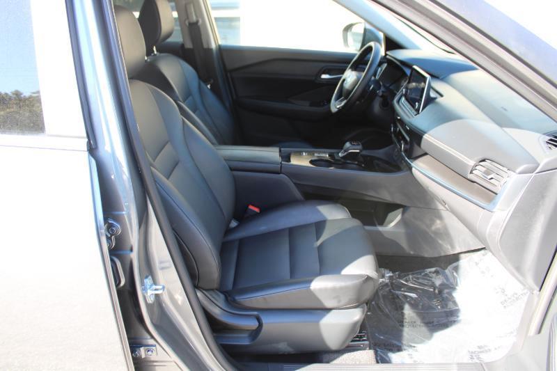 Nissan Rogue FWD SV 2025