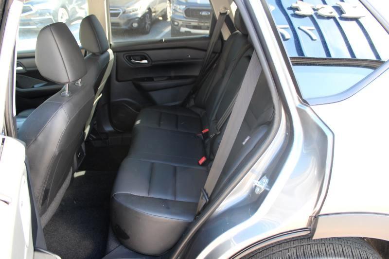 Nissan Rogue FWD SV 2025