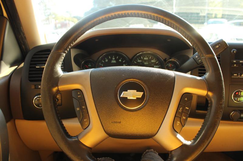 Chevrolet Silverado 1500 2WD Crew Cab 143.5" LT 2013